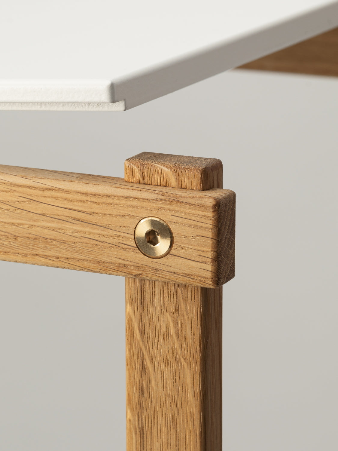 DesignHouseStockholm-frame-extra-shelf-white