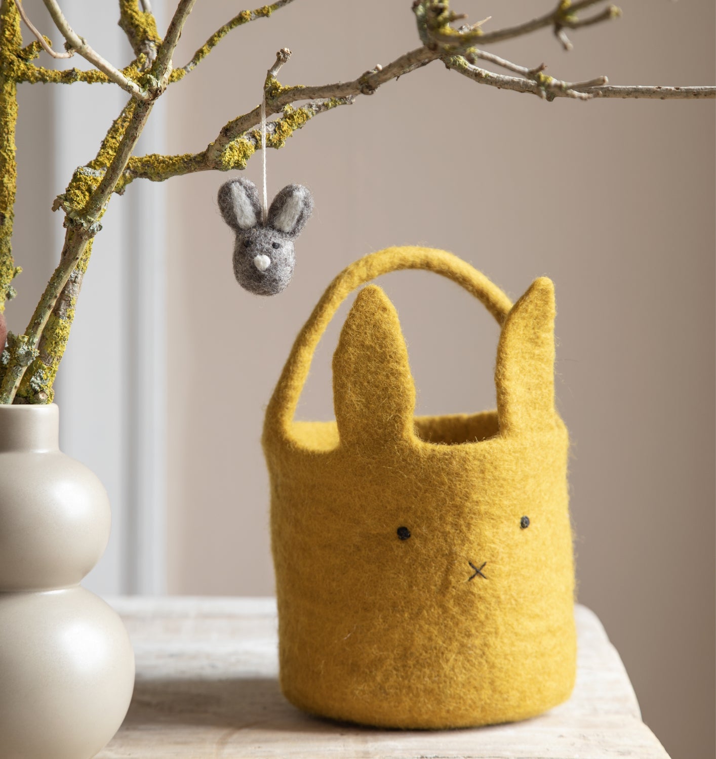 Bunny Basket Big ochre