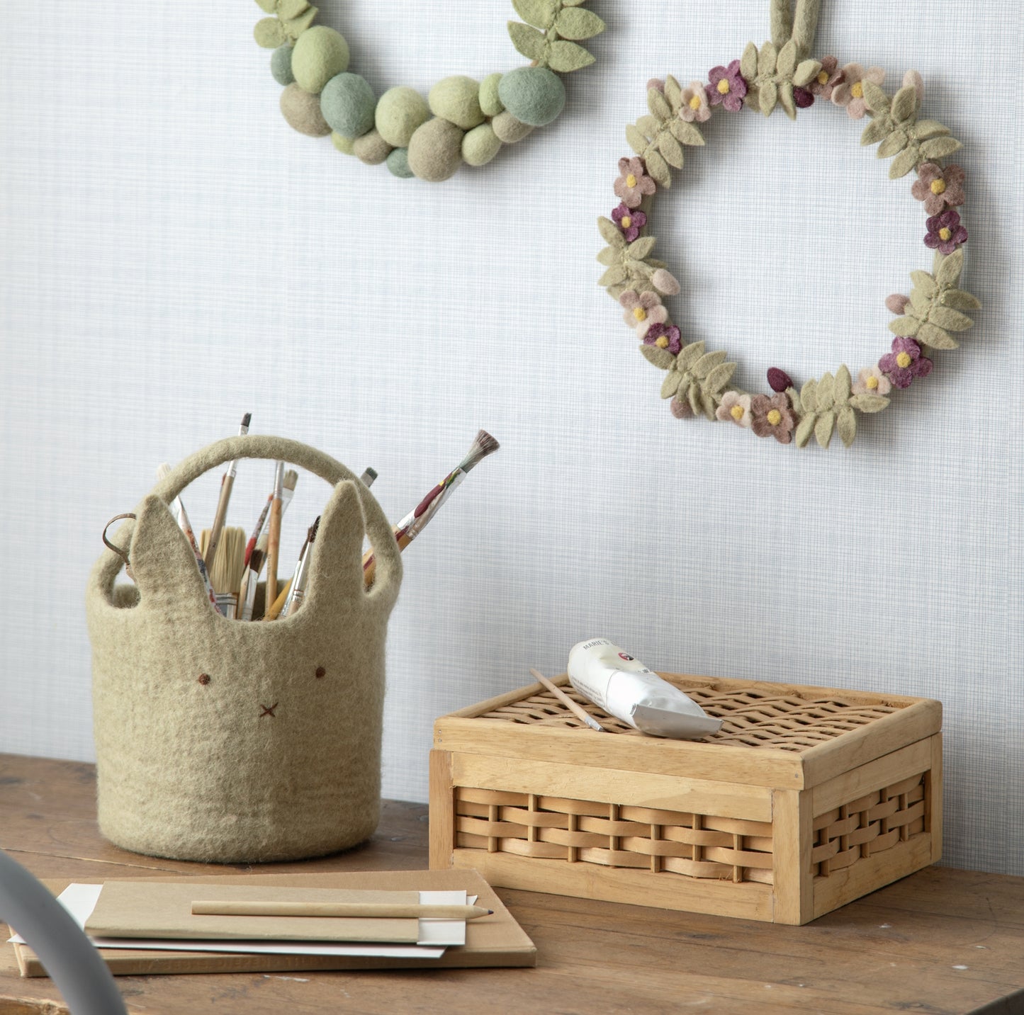 Gry&Sif-bunny-basket-big-dusty-green