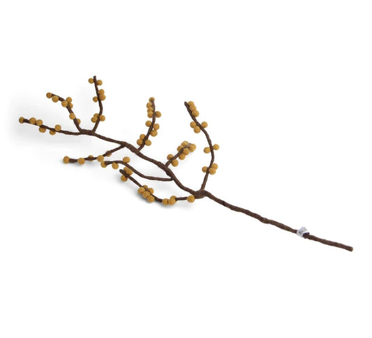 Gry&Sif-branch-yellow-berries