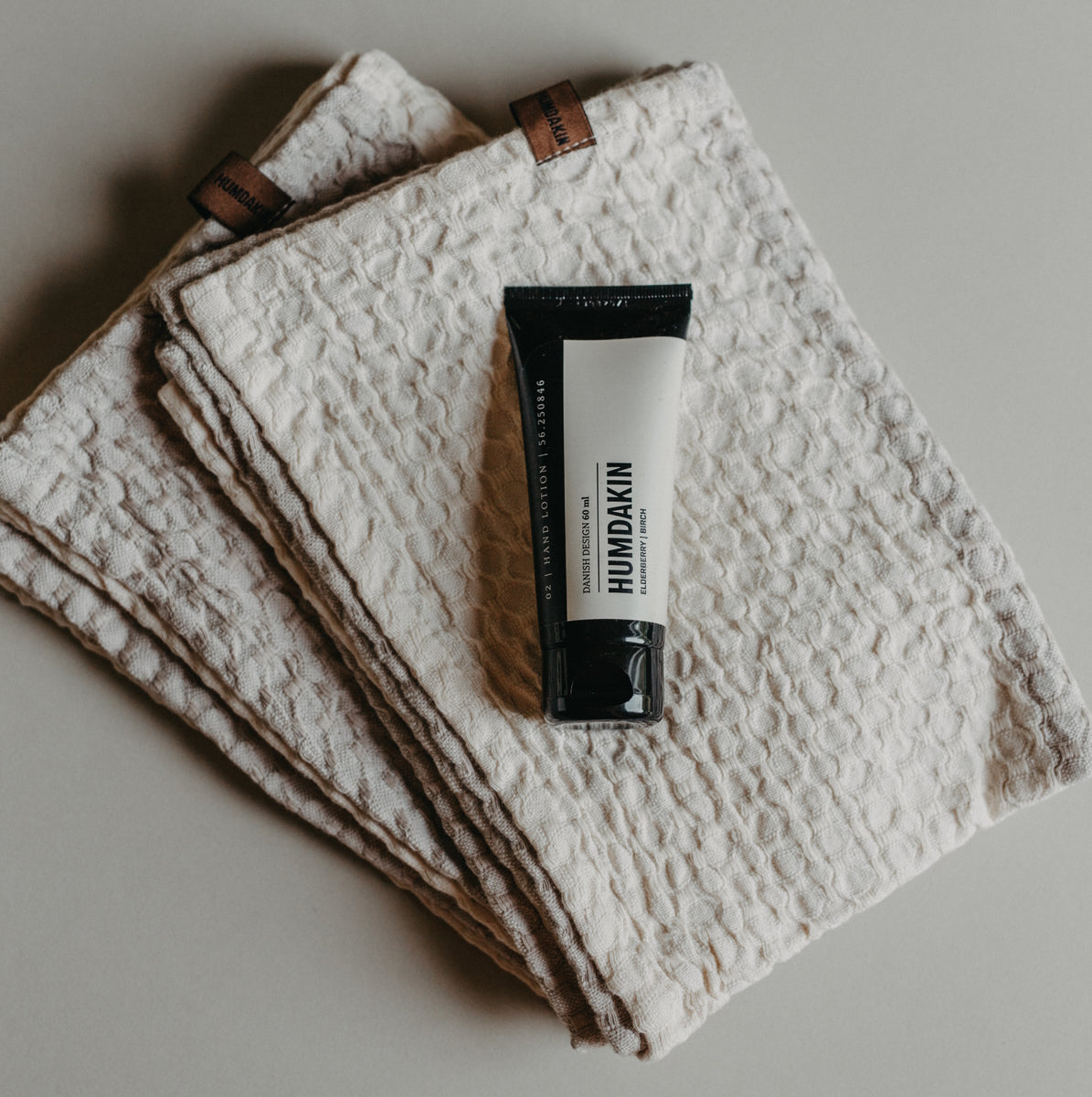 Humdakin-hand-lotion-elderberry-birch-60ml