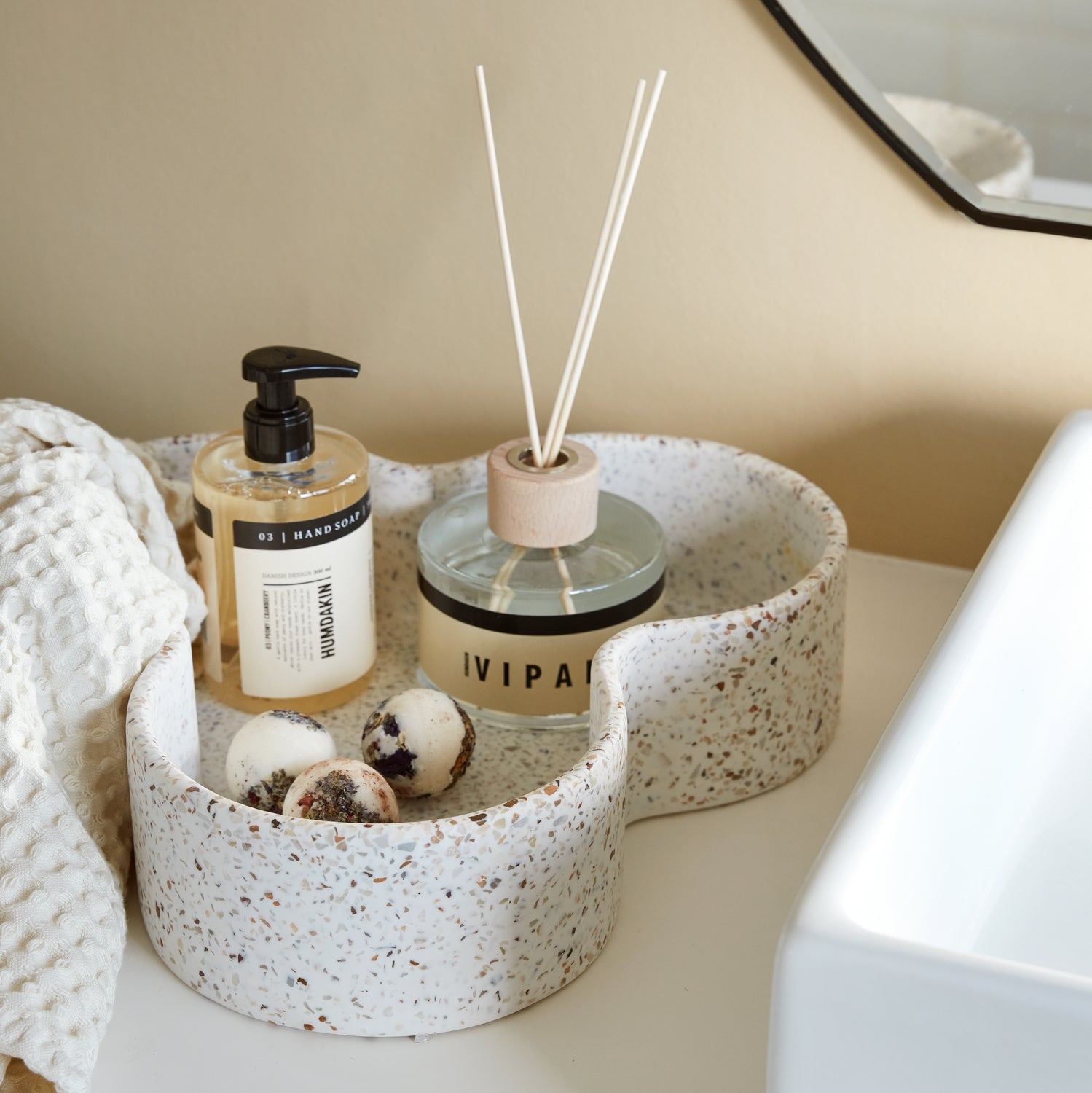 Humdakin-vipaka-reed-diffuser-250ml