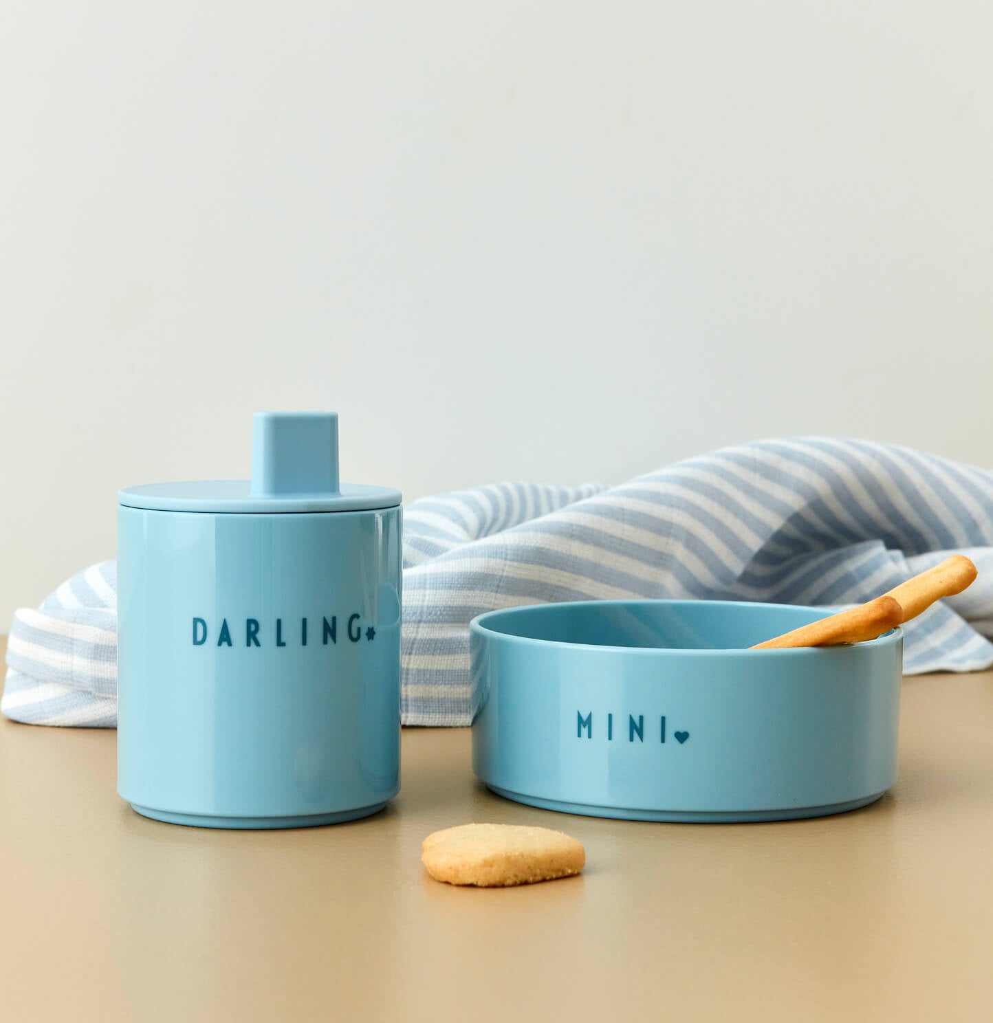 DesignLetters-lid-for-kids-glass-light-blue