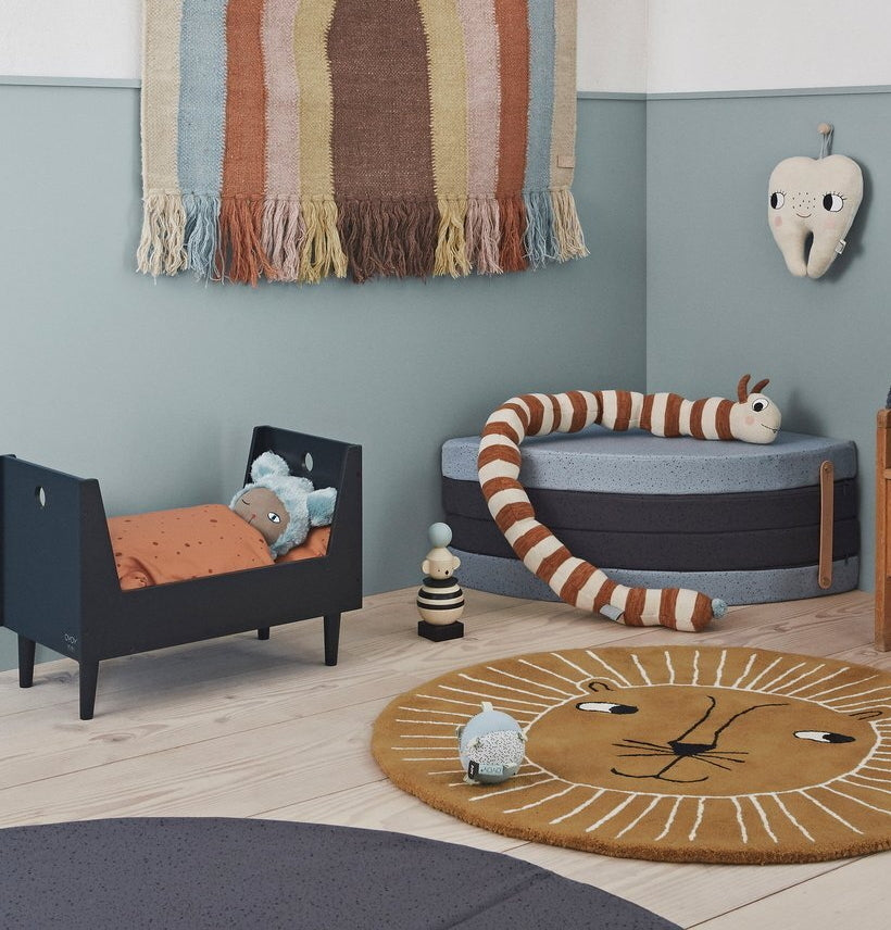 OYOY-retro-dolls-bed-dark-grey