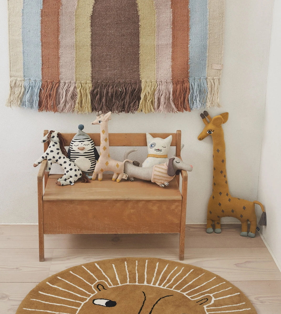 OYOY-darling-cushion-benny-cat