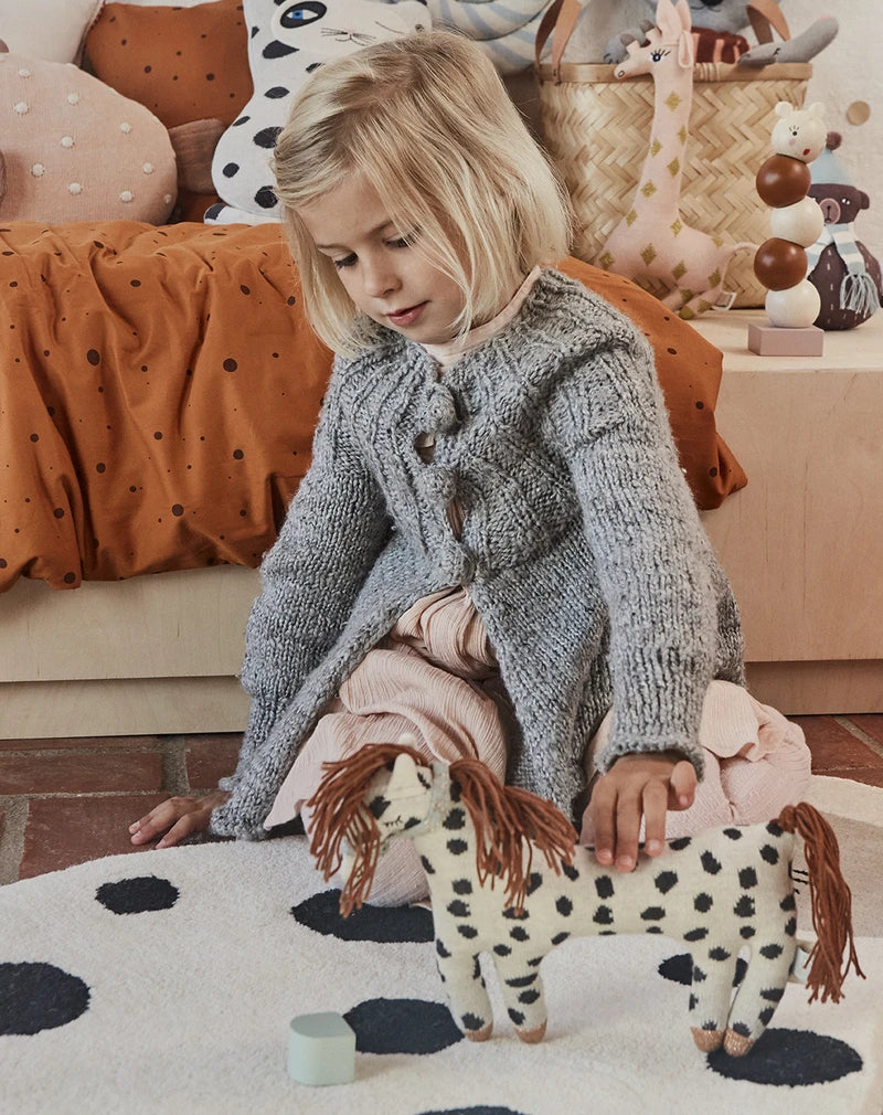 OYOY-darling-pelle-pony