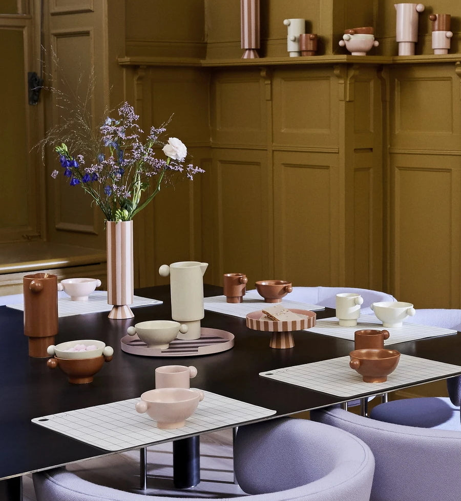 OYOY-toppu-vase-high-caramel