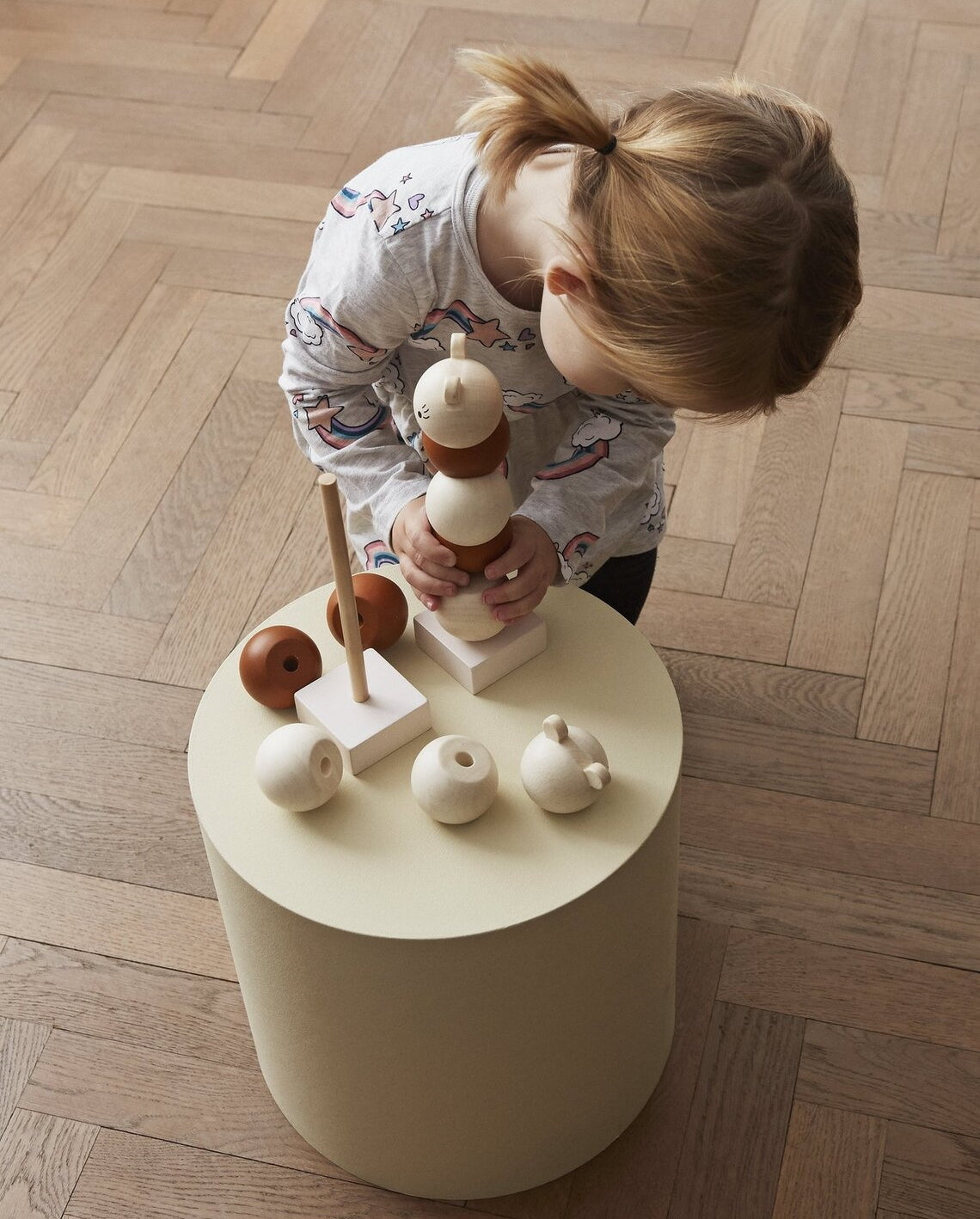 OYOY-wooden-stacking-lala