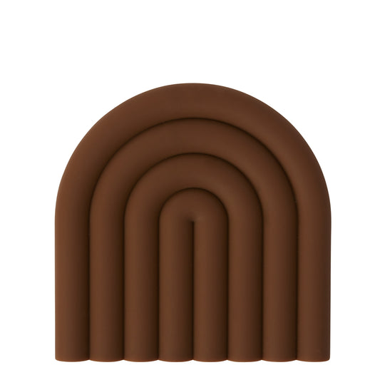 OYOY-rainbow-trivet-caramel