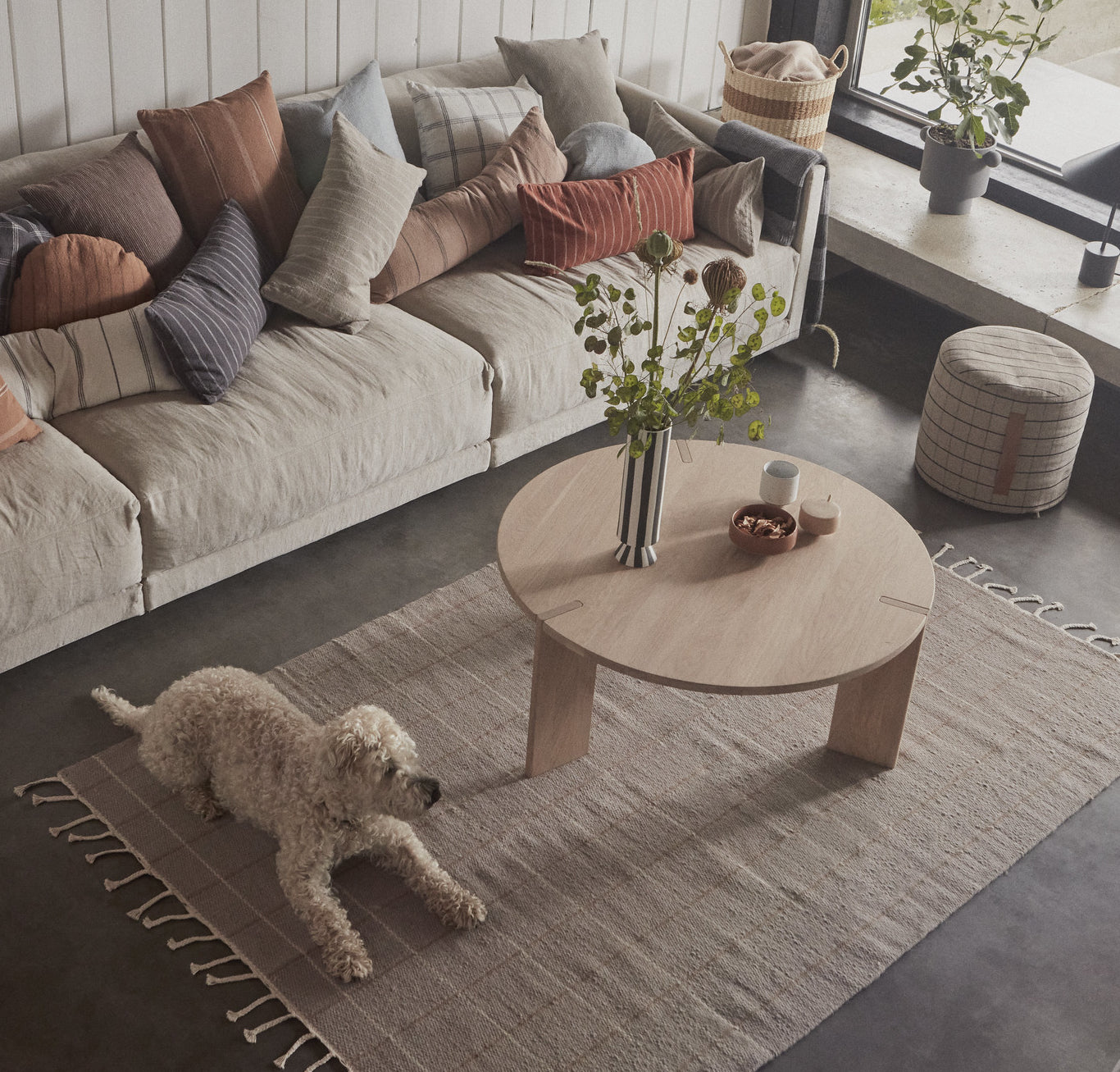 OYOY-oy-coffee-table-large-nature