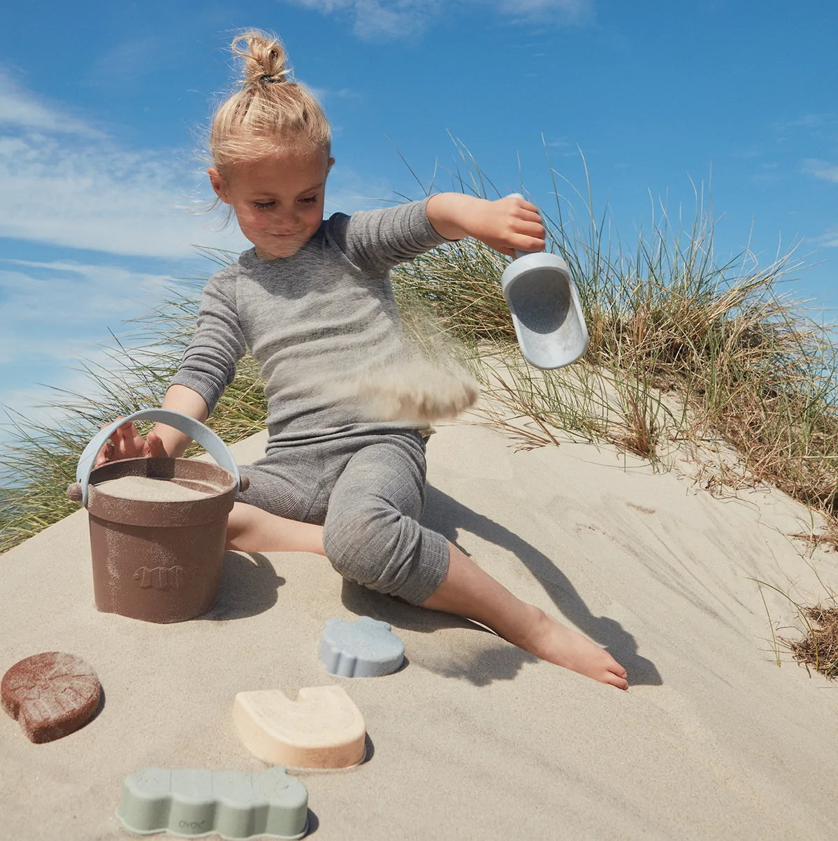 OYOY-leo-beach-set-choko