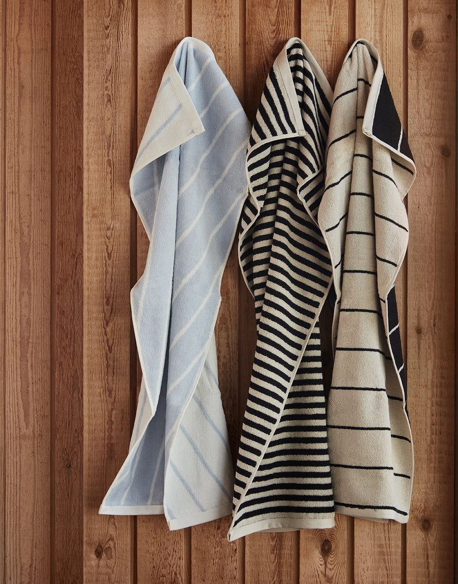 OYOY-raita-hand-towel-clay