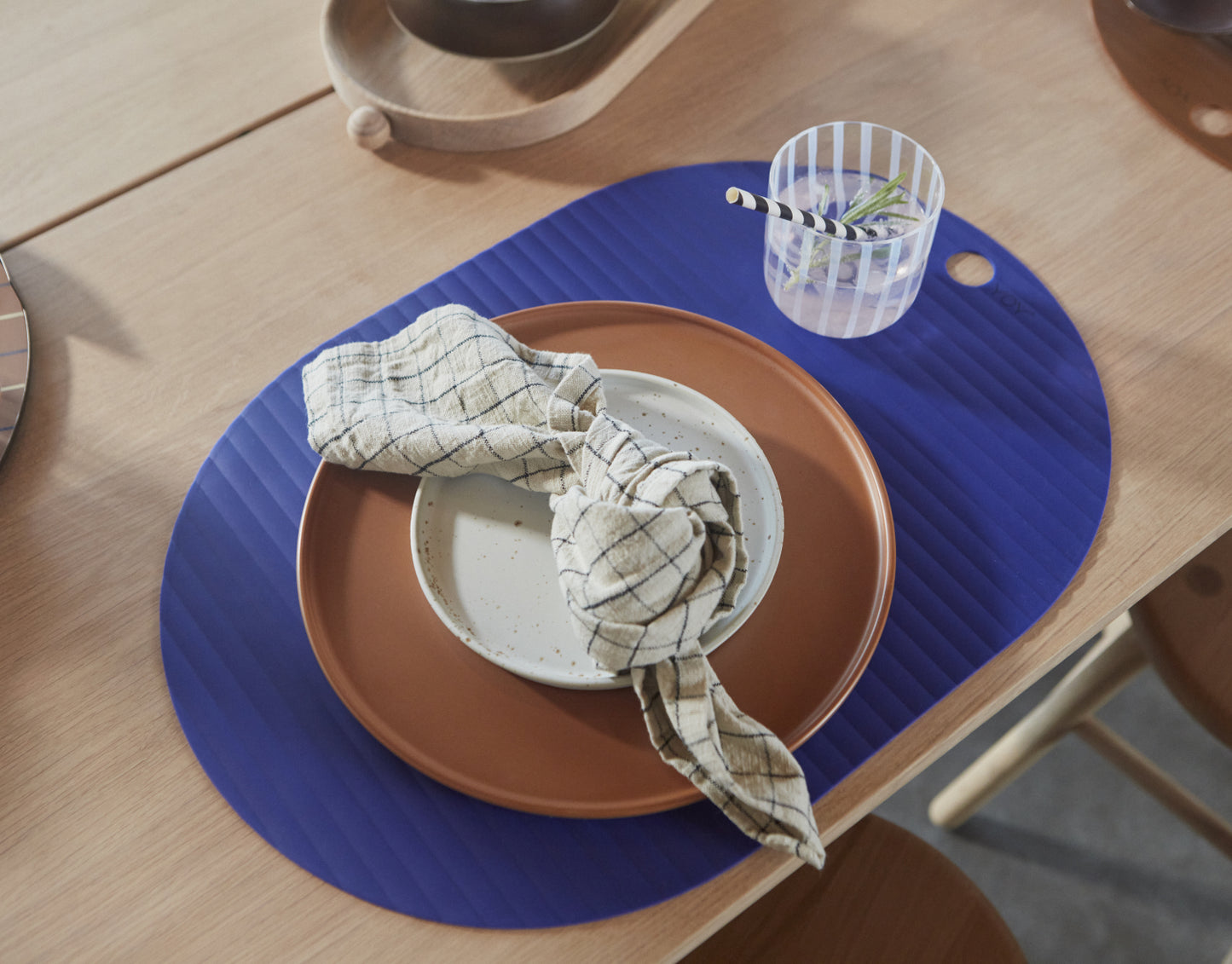 OYOY-ribbo-placemat-2pk-optic-blue