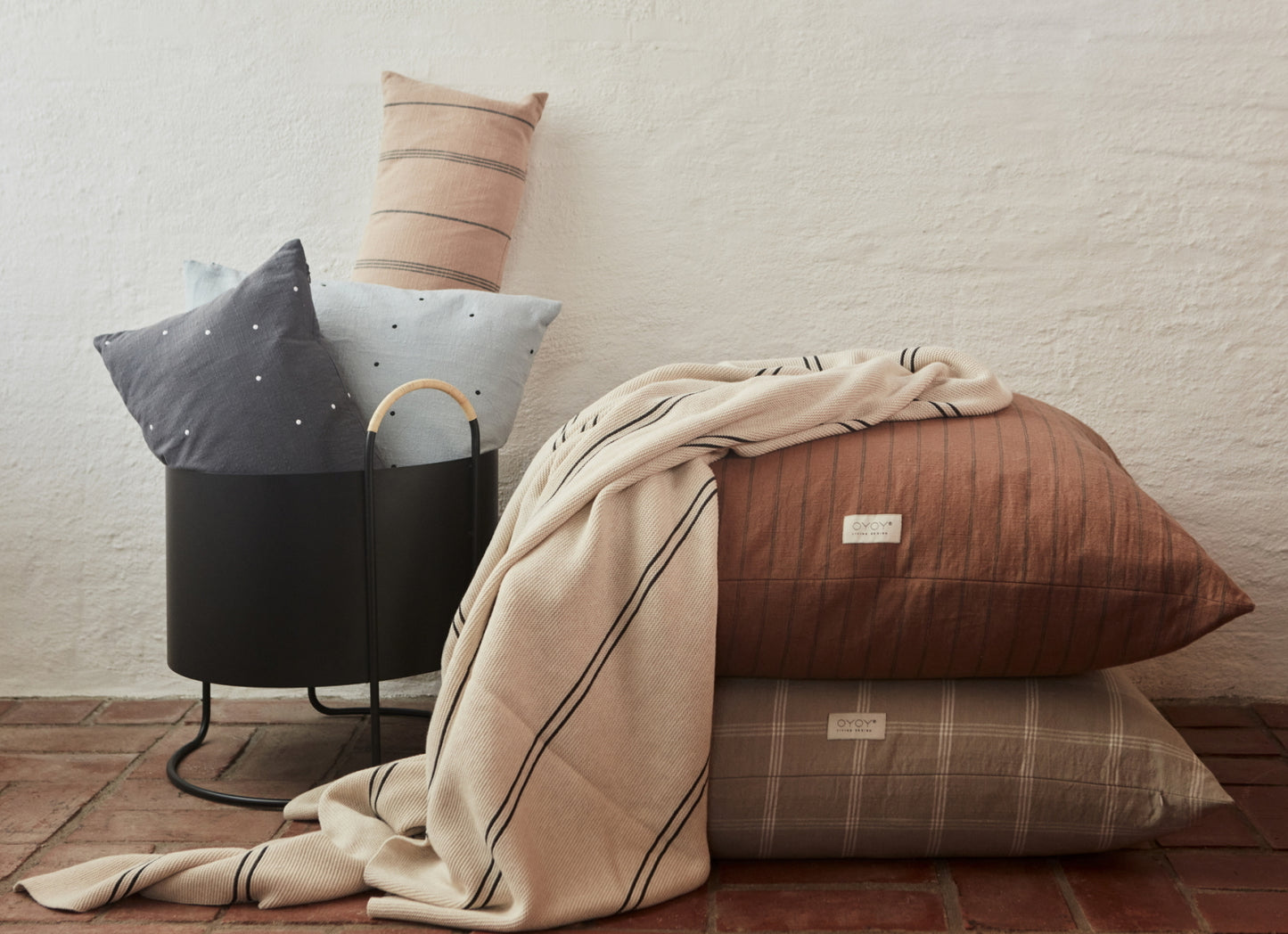 OYOY-rivi-blanket-off-white
