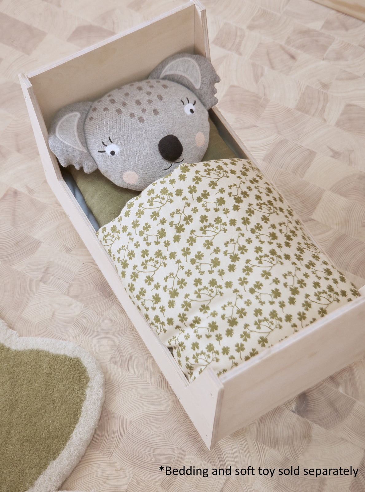 OYOY-retro-dolls-bed-nature