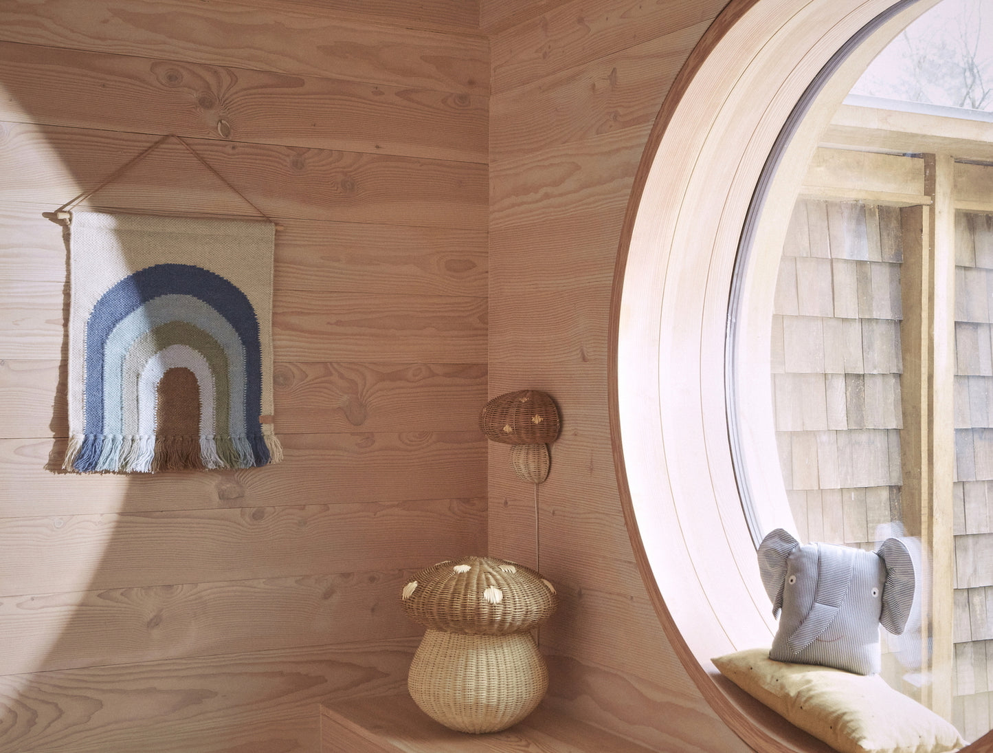 OYOY-follow-the-rainbow-mini-wall-rug-pale-blue