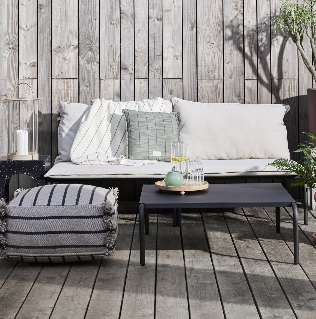 OYOY-furi-outdoor-lounge-chair