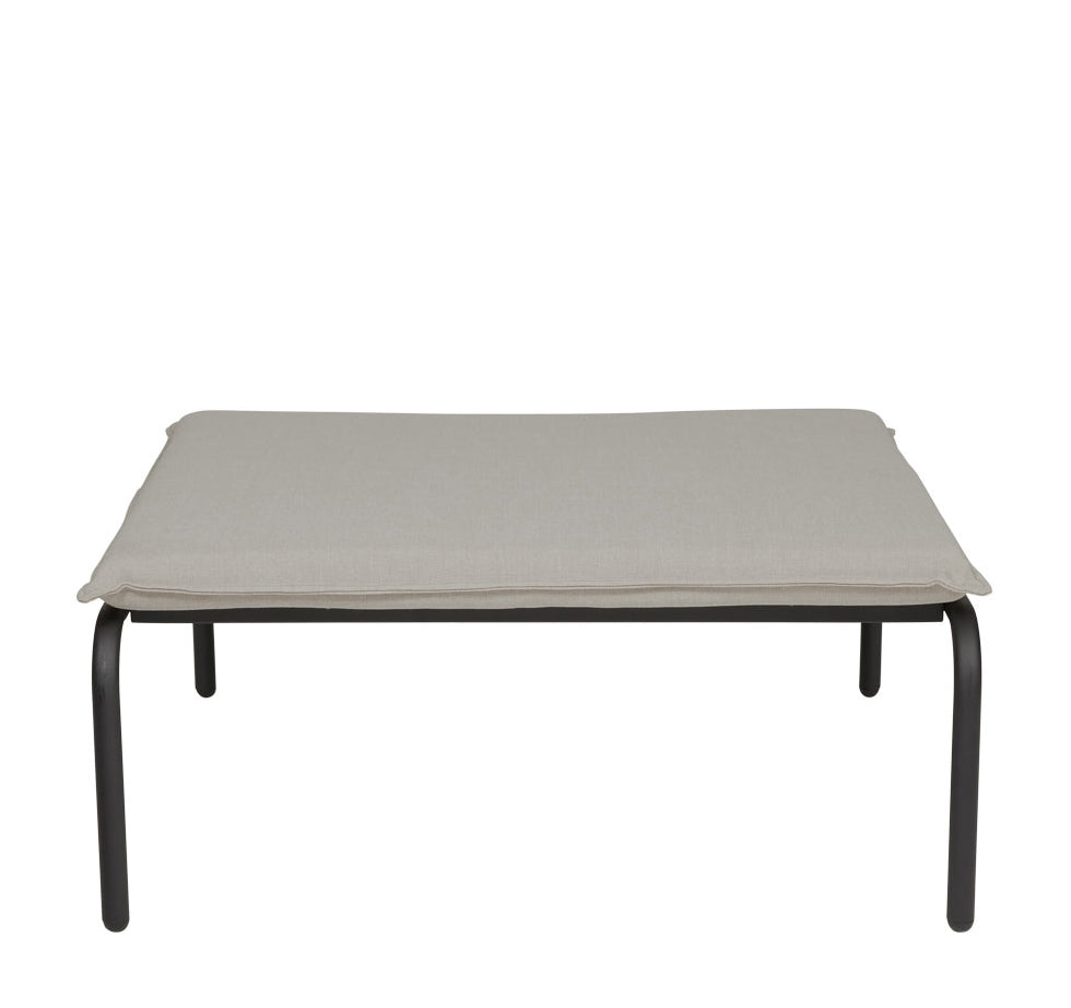 OYOY-furi-outdoor-lounge-ottoman