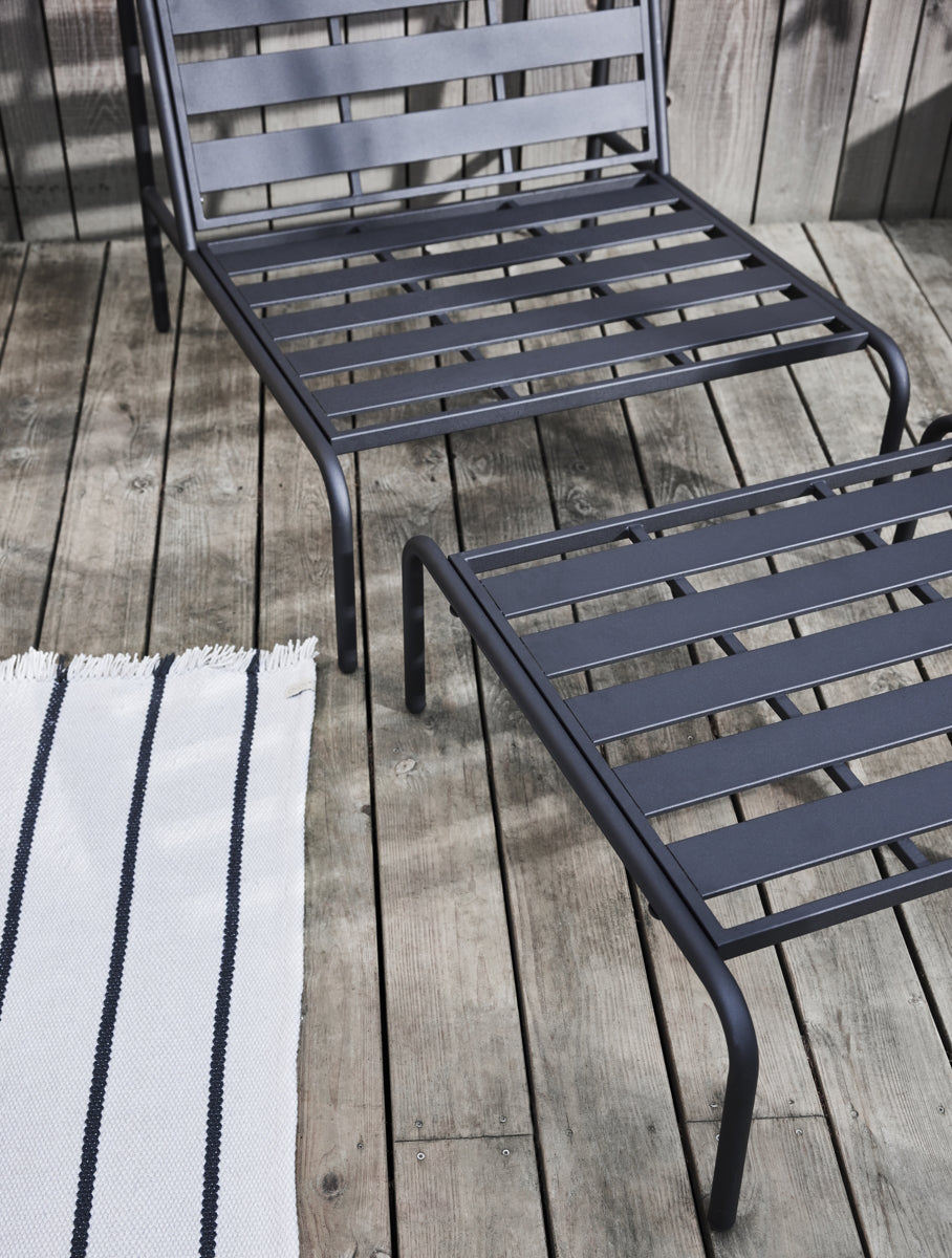 OYOY-furi-outdoor-lounge-ottoman