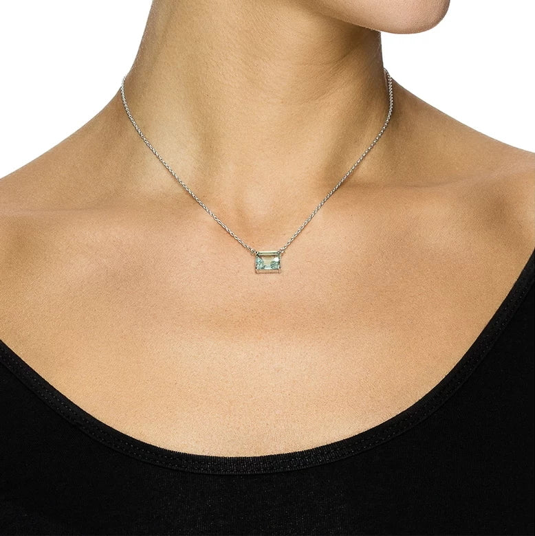 EfvaAttling-a-green-dream-necklace