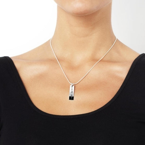 EfvaAttling-carpe-diem-pendant
