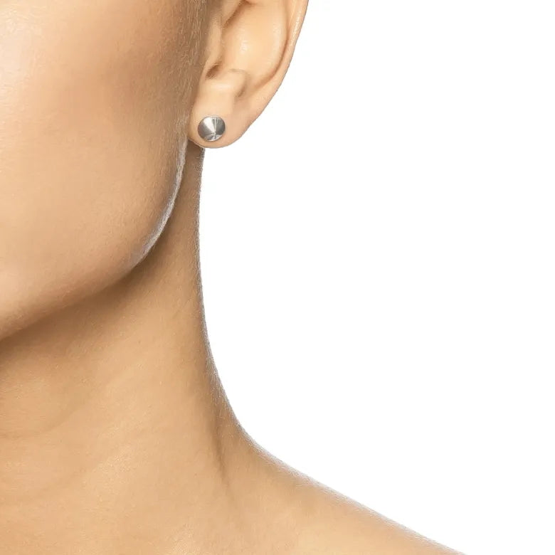 EfvaAttling-cremant-studs-silver