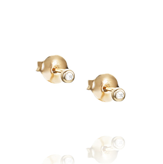EfvaAttling-my-first-diamond-studs-gold