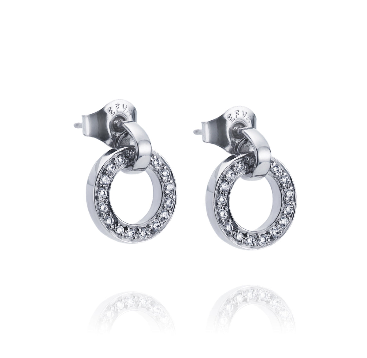 EfvaAttling-ring-around-stars-earrings-white-gold
