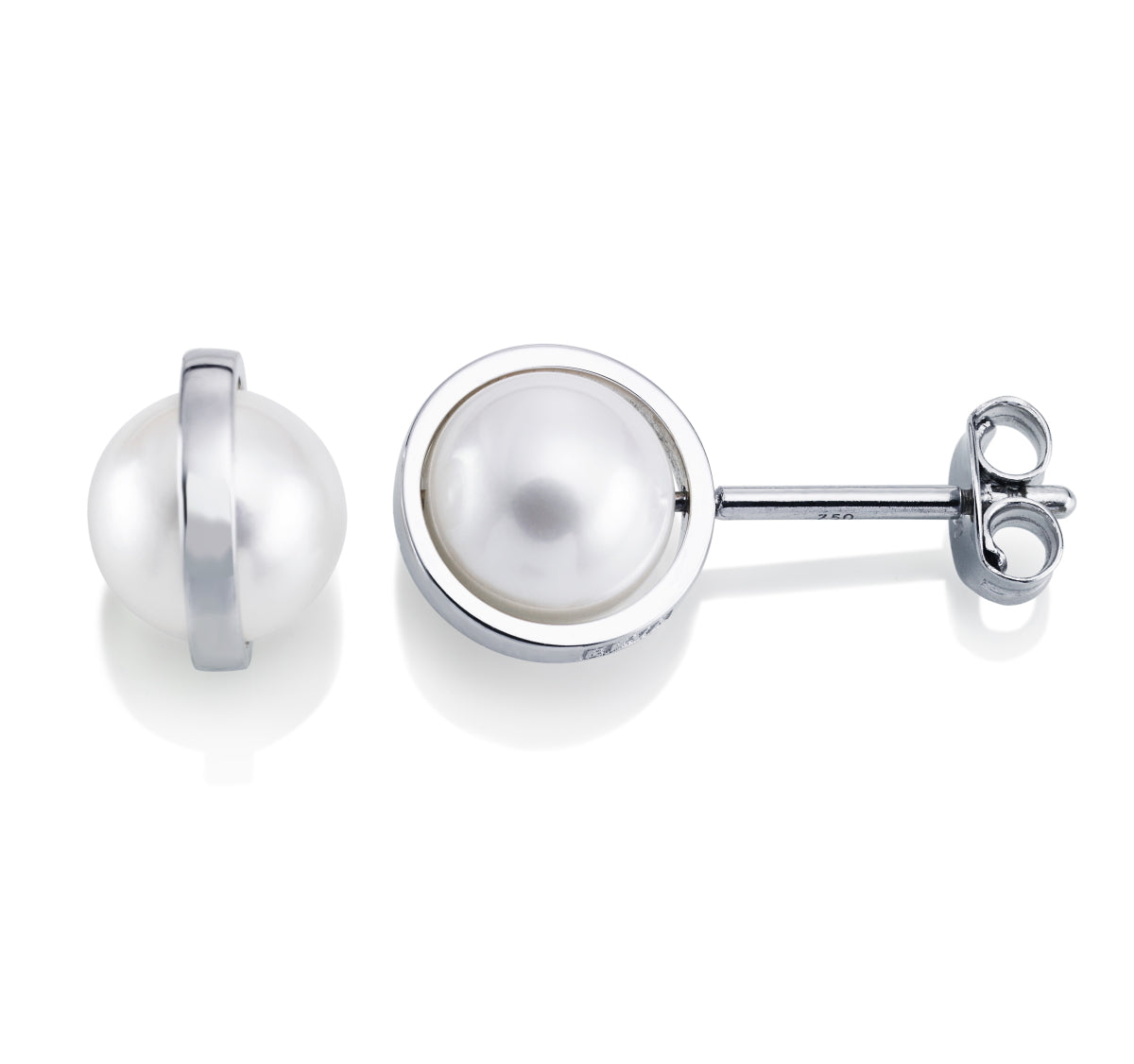 EfvaAttling-day-pearl-earrings-white-gold