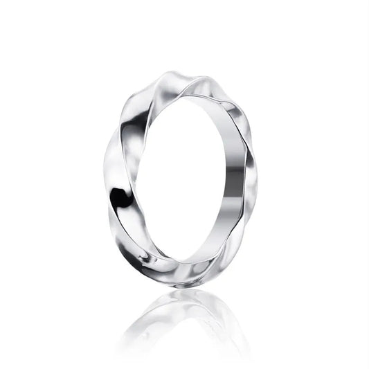 EfvaAttling-viking-wide-ring