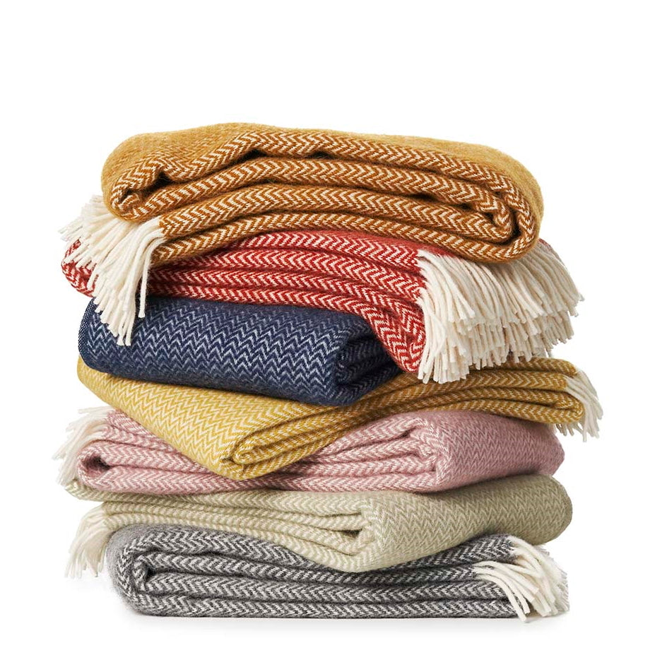 Klippan-chevron-blanketdarkdenim