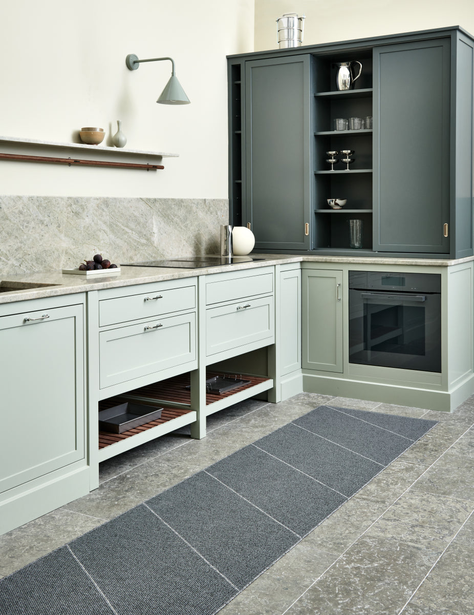 Pappelina-randy-rug-granit70x320