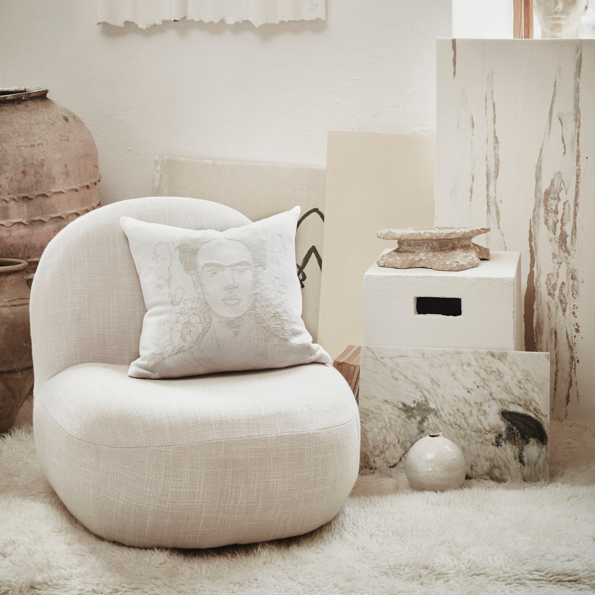 Ekelund-belleza-cushion-cover