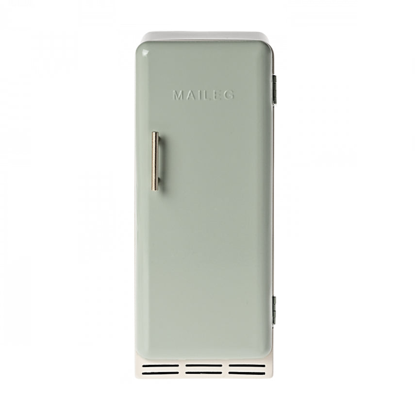 maileg-miniature-fridge-mint-1