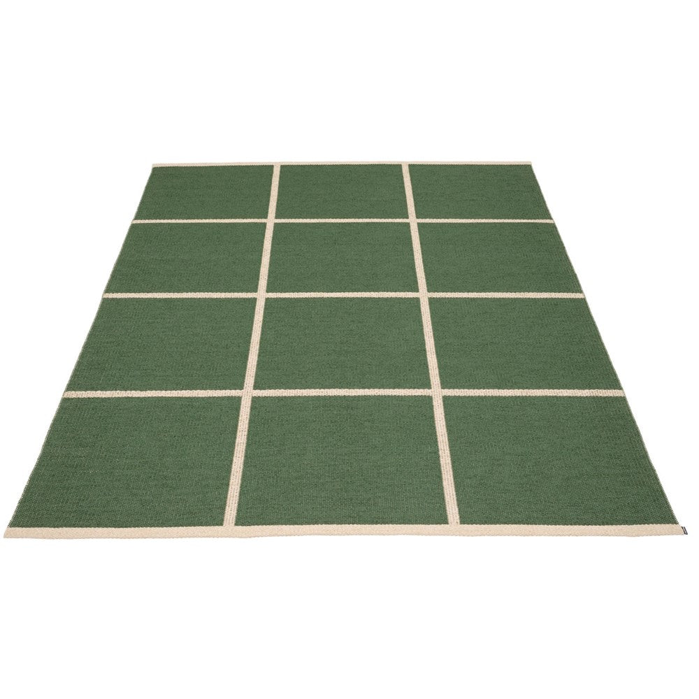 Pappelina Rug Criss Leaf 180x260