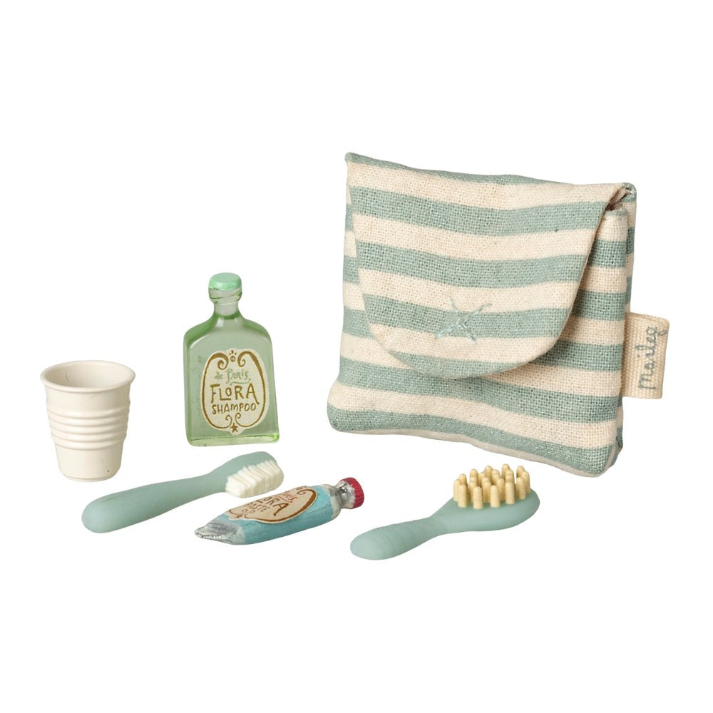 Maileg Toothbrush Set Mouse BlueMaileg Toothbrush Set Mouse Blue