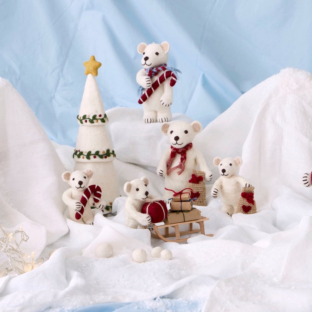 Gry & Sif Polar Bear Small with Gift