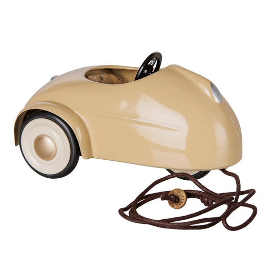 Maileg Car Mouse Wheat