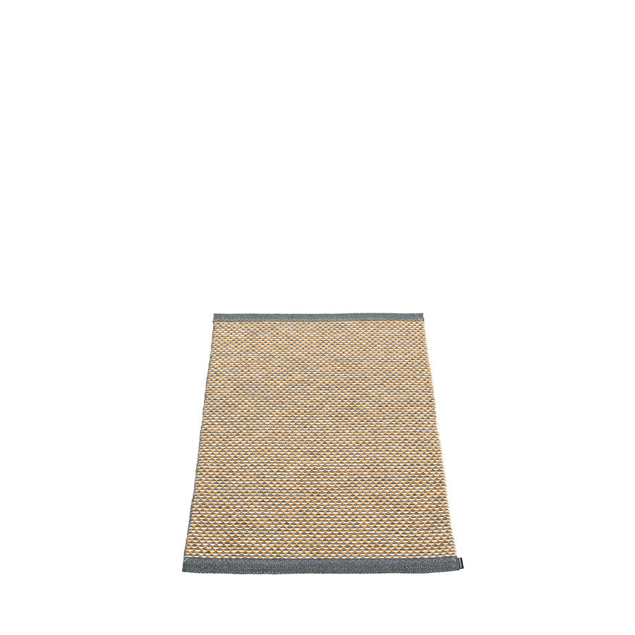 Pappelina-effi-rug-ochre-granitSample