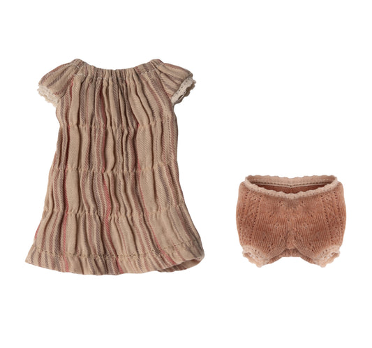 maileg-dress-and-underwear-size-1