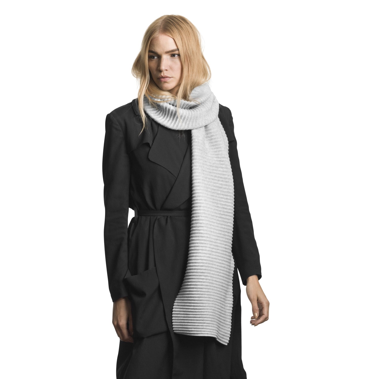 DesignHouseStockholm-pleece-scarf-35x200DarkGrey