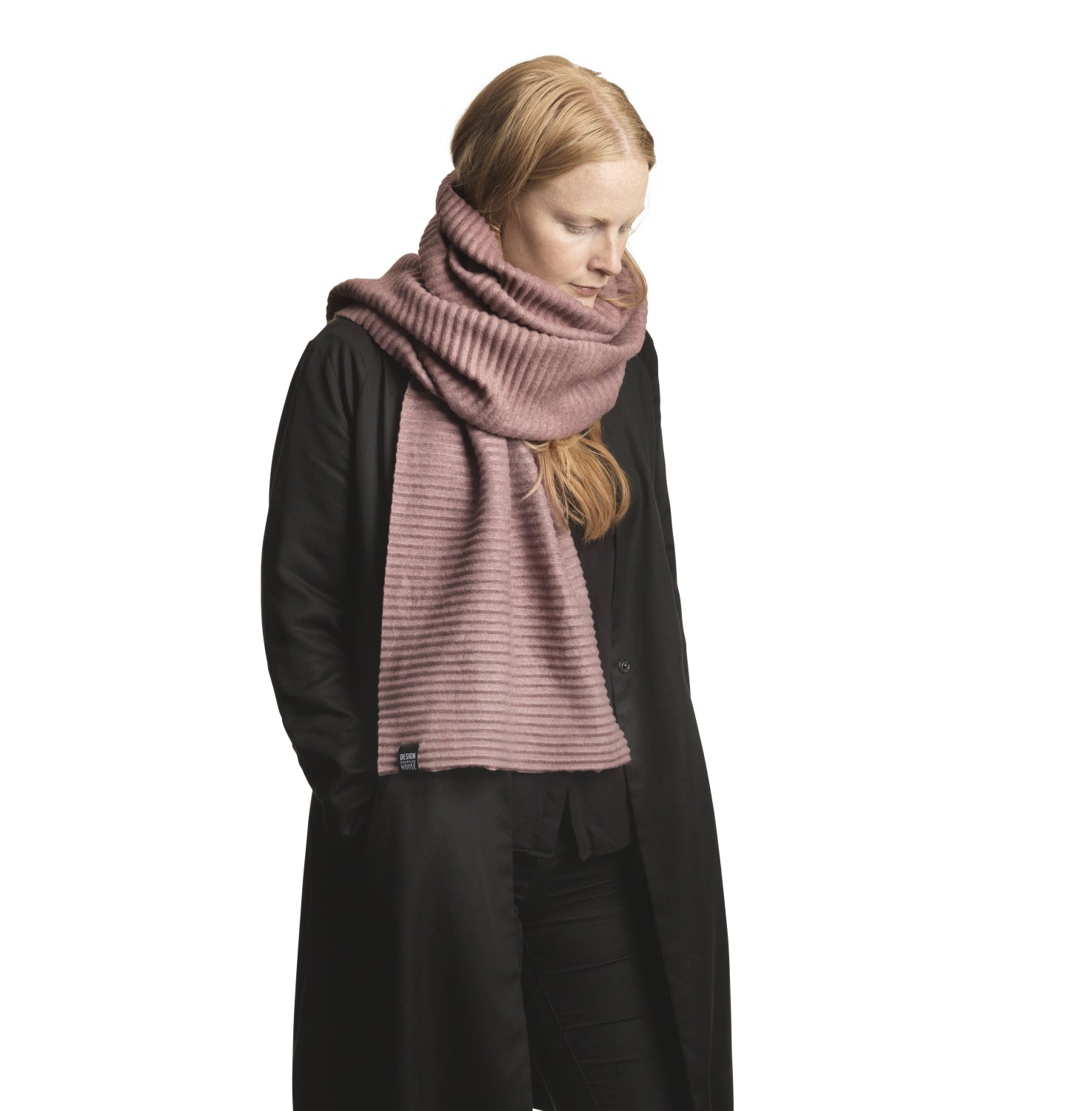 DesignHouseStockholm-pleece-scarf-35x200ForestGreen