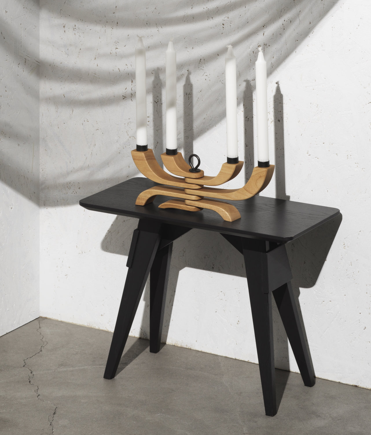 Arco Small Table