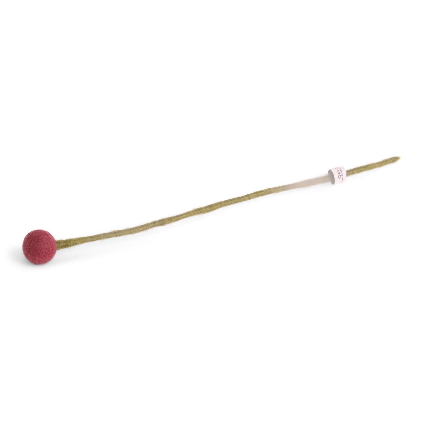 Gry&Sif-flower-stem-reds-2cm-budBrightPink