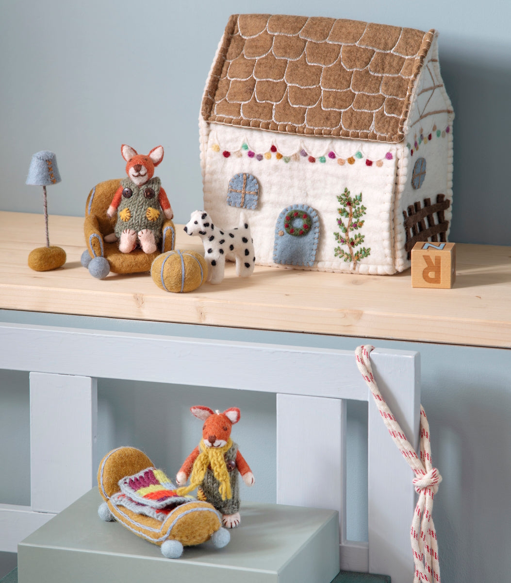 Gry&Sif-fox-boy-small-w-pants-scarf