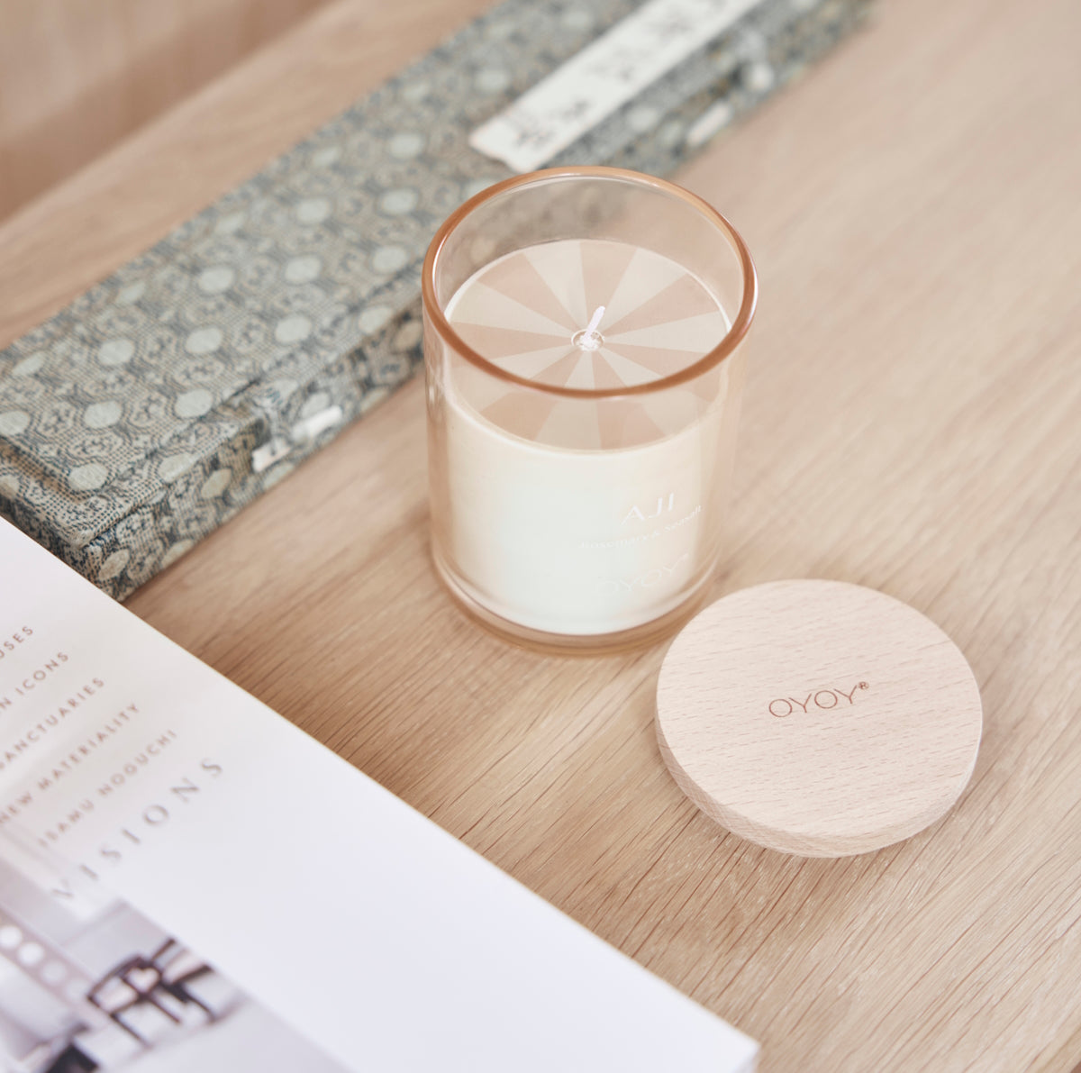 OYOY-scented-candle-aji