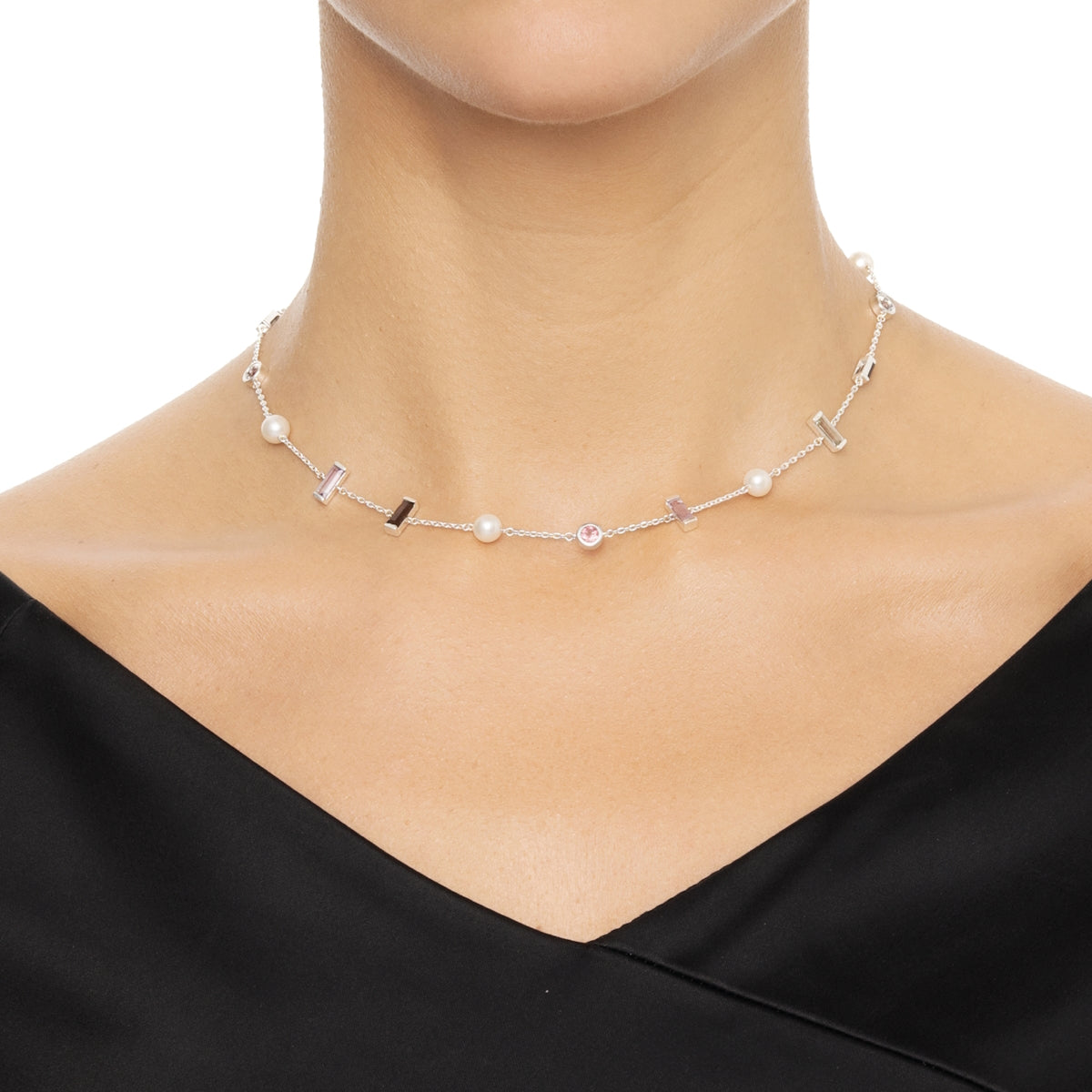EfvaAttling-dreams-pearls-necklace