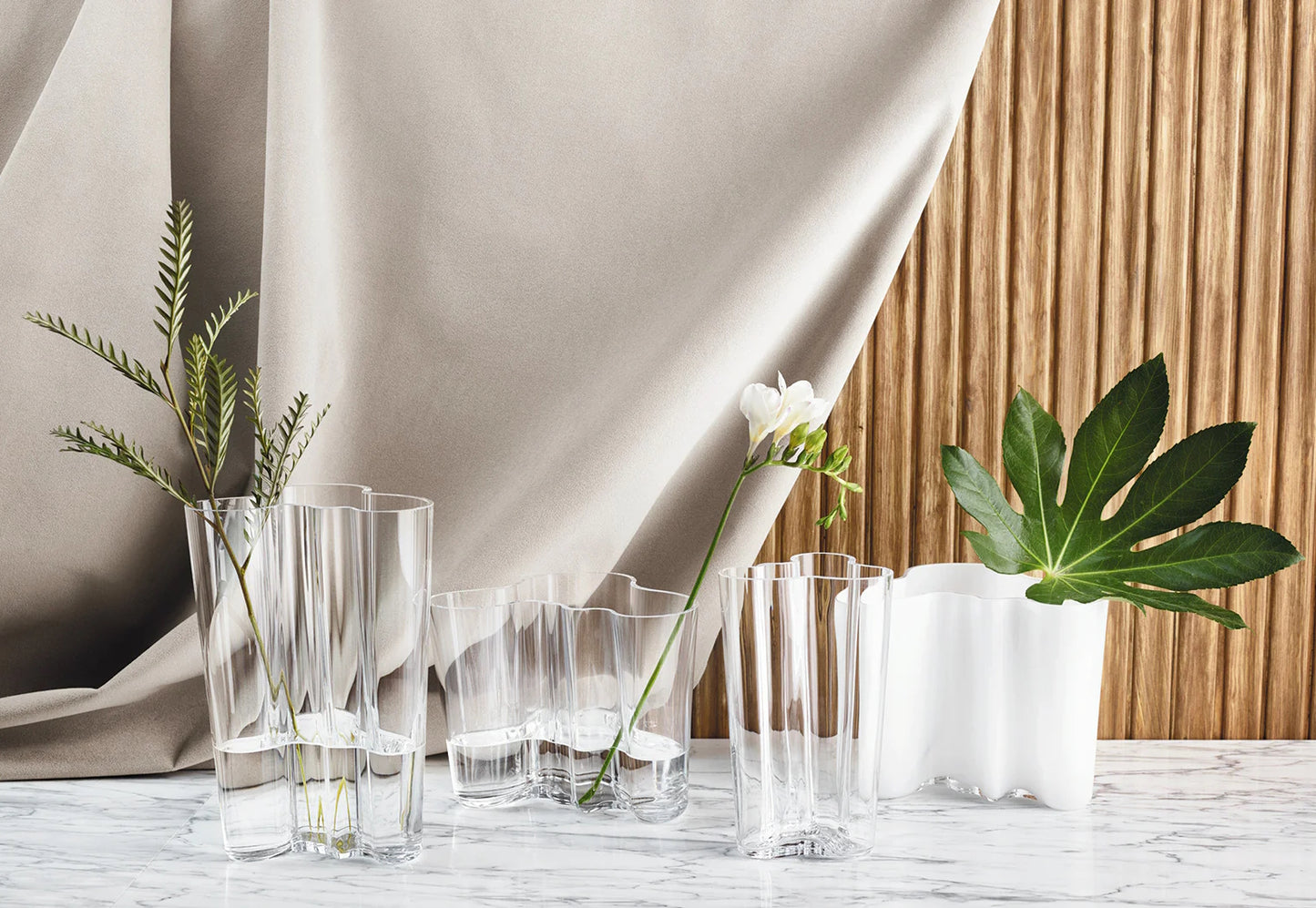 Iittala-aalto-vase-16cm-clear