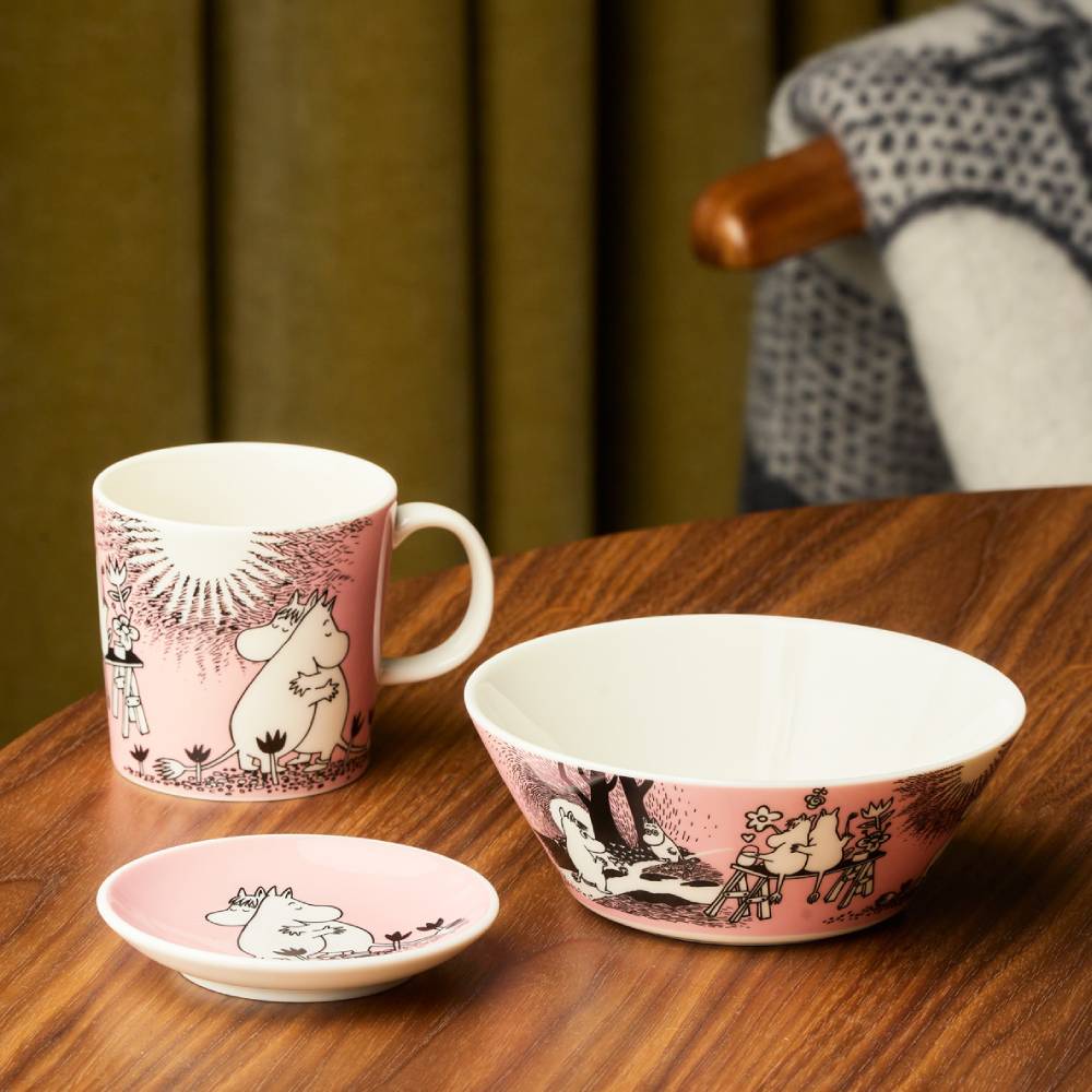 Arabia Moomin Love Mini Plate 10.5cm – Pink Collectable Porcelain