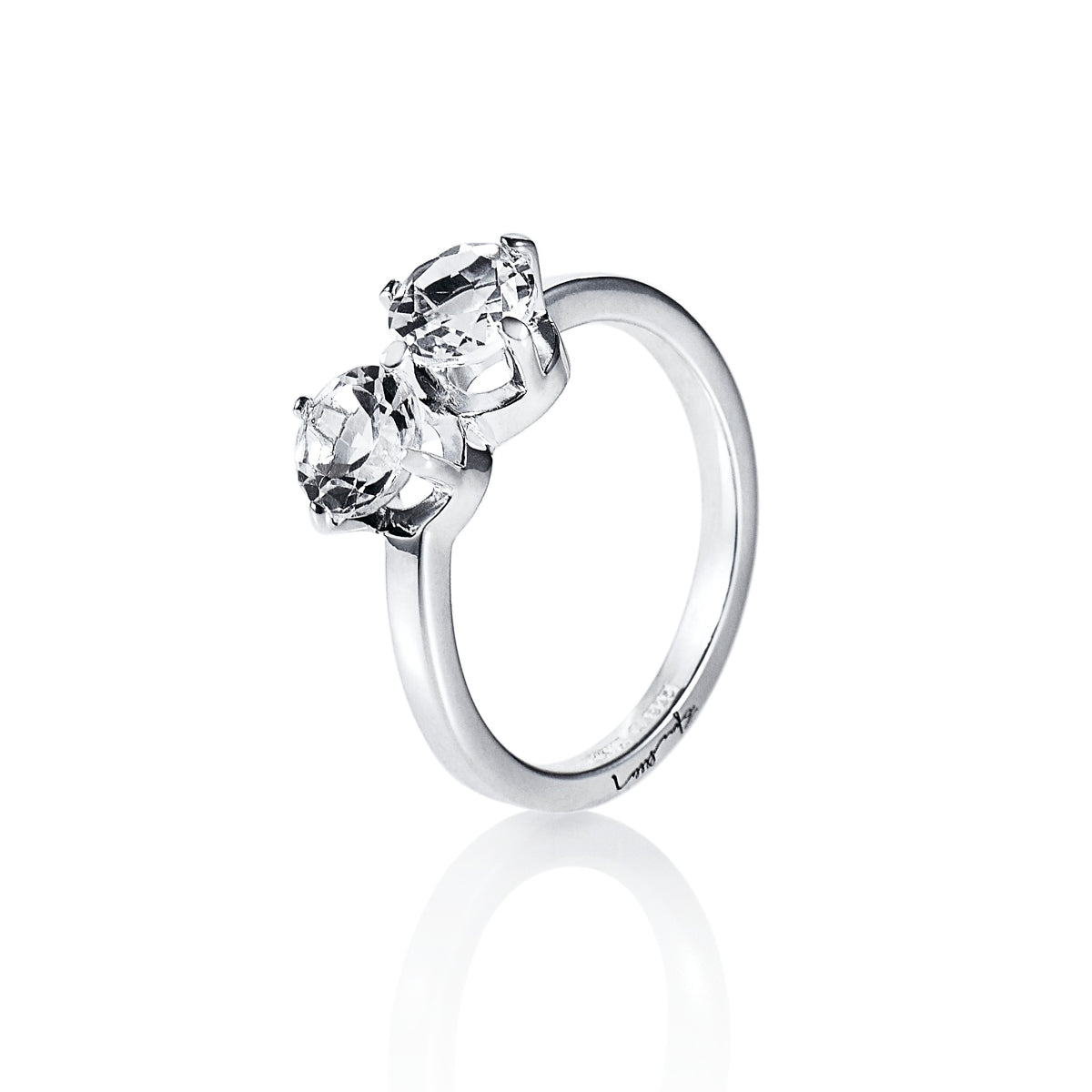 EfvaAttling-the-mountain-i-ring